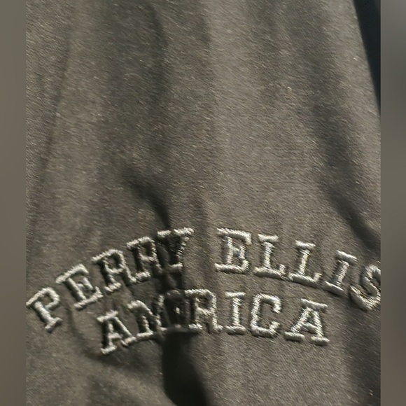 Perry Ellis Black and Gray Men's Windbreaker - Picture 5 of 7